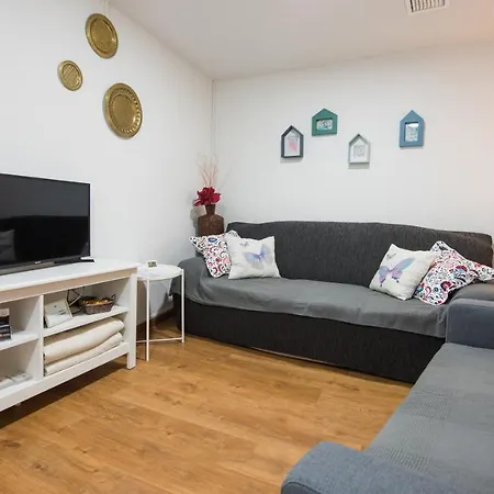 Feliz Apartment